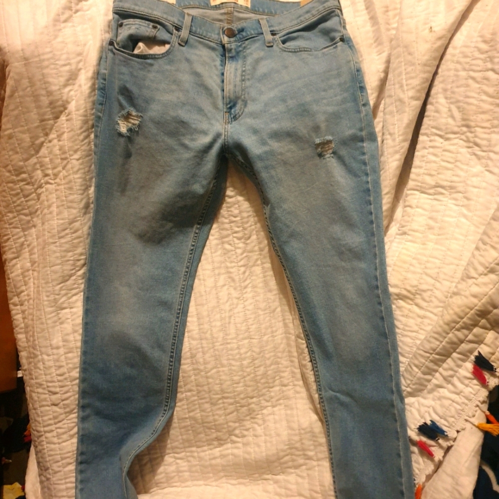 Hollister jeans